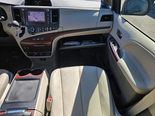 2013 Toyota Sienna Limited