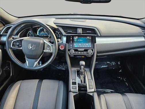 2017 Honda Civic Touring