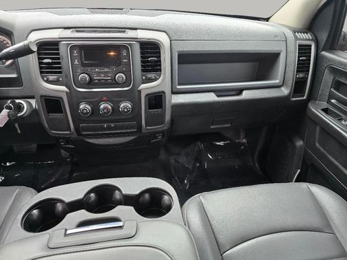 Flame Red Clearcoat 2017 RAM 1500 Tradesman/Express