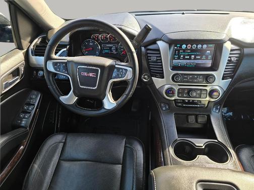 Onyx Black 2019 GMC Yukon XL SLT