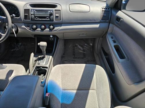 2003 Toyota Camry XLE