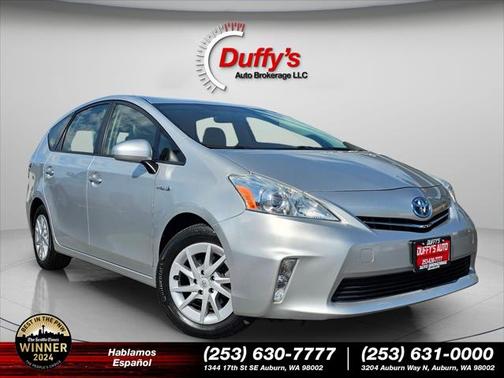 2014 Toyota Prius v Three