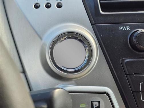 2014 Toyota Prius v Three