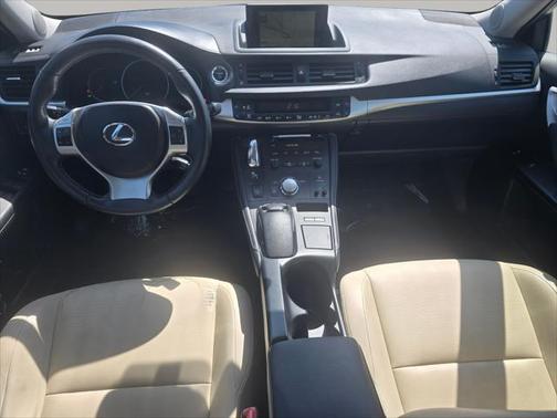 2012 Lexus CT 200h Premium