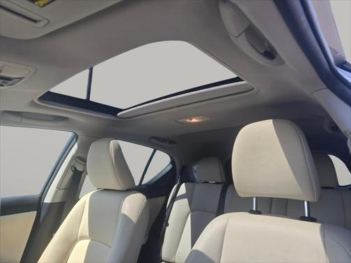 2012 Lexus CT 200h Premium