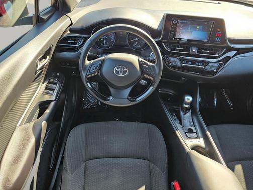 2018 Toyota C-HR XLE Premium