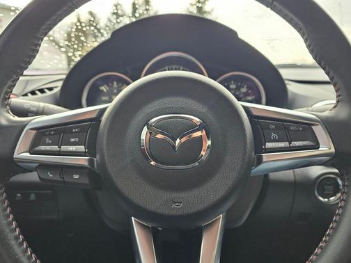 2019 Mazda MX-5 Miata RF Grand Touring