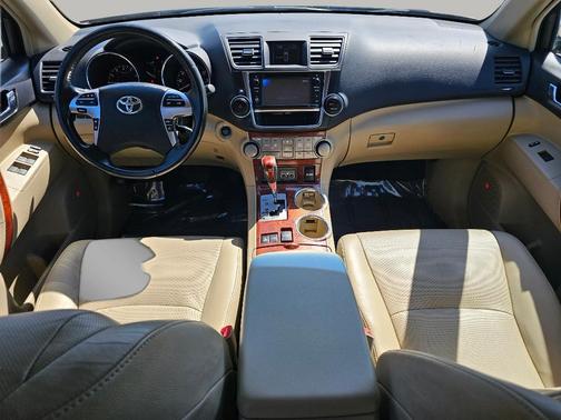 Shoreline Mist 2013 Toyota Highlander Limited