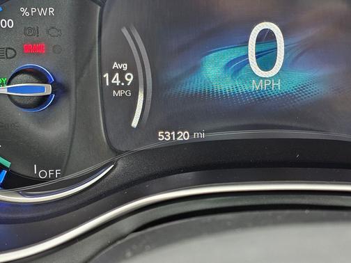 2017 Chrysler Pacifica Hybrid Platinum