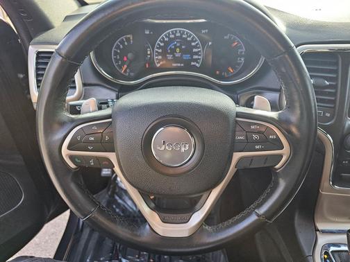 2016 Jeep Grand Cherokee Laredo