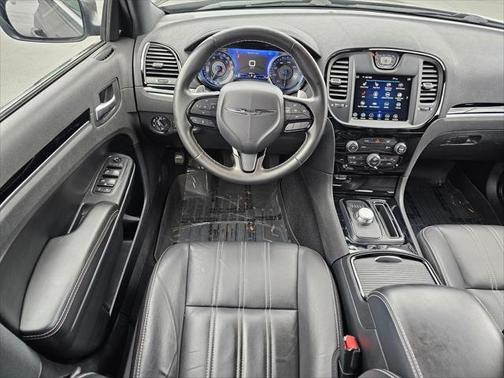2020 Chrysler 300 S