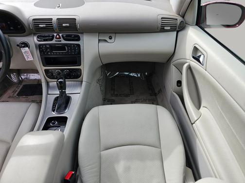2002 Mercedes-Benz C-Class C230