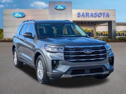 CARBONIZED GRAY METALLIC 2026 Ford Explorer Active