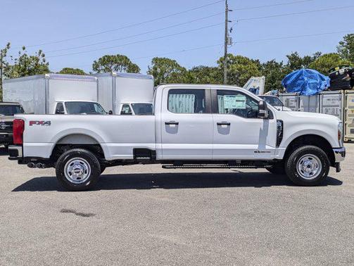 2025 Ford F-350 XL
