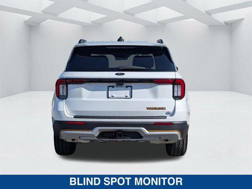 STAR WHITE MET TRI-COAT 2026 Ford Explorer Tremor