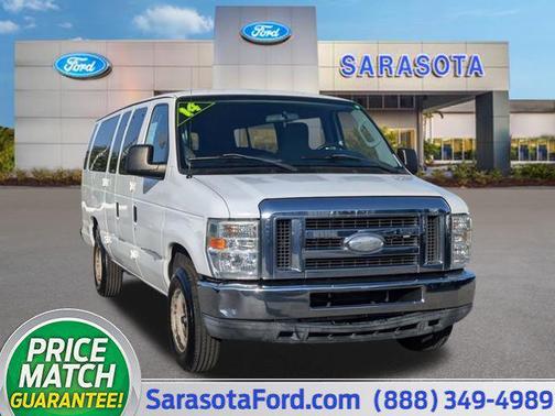 2014 Ford E350 Super Duty XLT