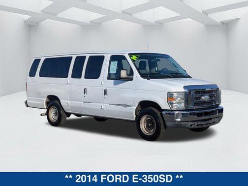 2014 Ford E350 Super Duty XLT