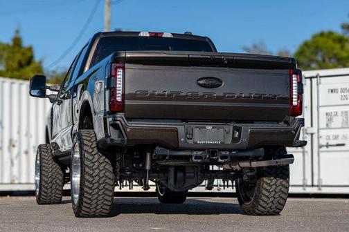 2025 Ford F-250 Lariat