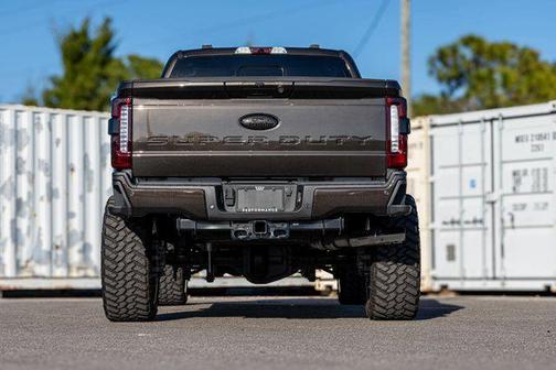 2025 Ford F-250 Lariat