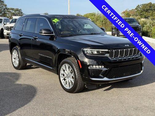 2022 Jeep Grand Cherokee Summit