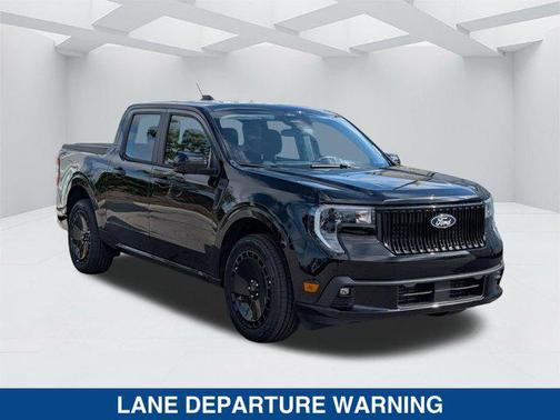 SHADOW BLACK 2026 Ford Maverick Lobo Standard