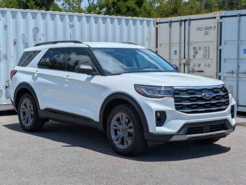 STAR WHITE MET TRI-COAT 2026 Ford Explorer Active