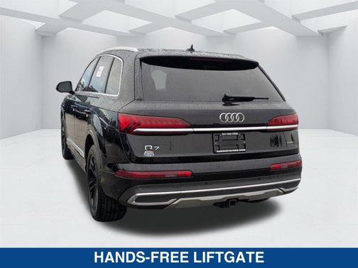 2021 Audi Q7 55 Premium Plus