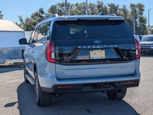 2025 Ford Expedition Max Active 4x2