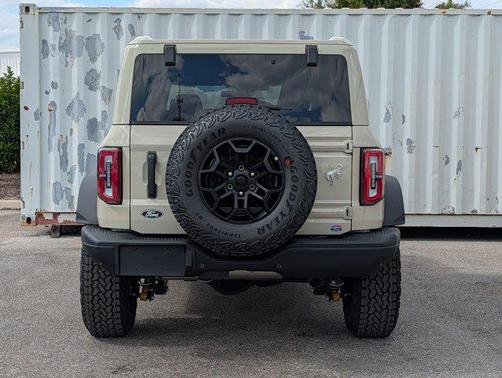 DESERT SAND 2026 Ford Bronco Badlands