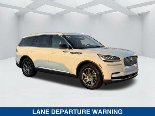 2021 Lincoln Aviator Standard