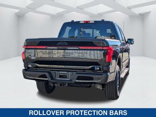 AGATE BLACK METALLIC 2025 Ford F-150 Lightning LARIAT