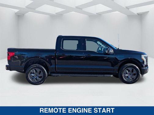 AGATE BLACK METALLIC 2025 Ford F-150 Lightning LARIAT