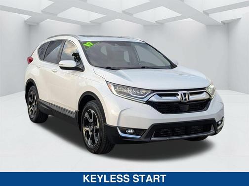Platinum White Pearl 2019 Honda CR-V Touring