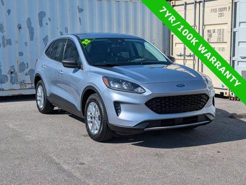 ICED BLUE SILVER METALLIC 2022 Ford Escape SE