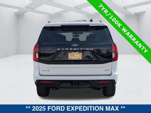2025 Ford Expedition Max Active 4x4