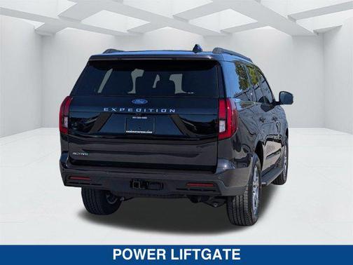 DARK MATTER GRAY METALLIC 2026 Ford Expedition Active