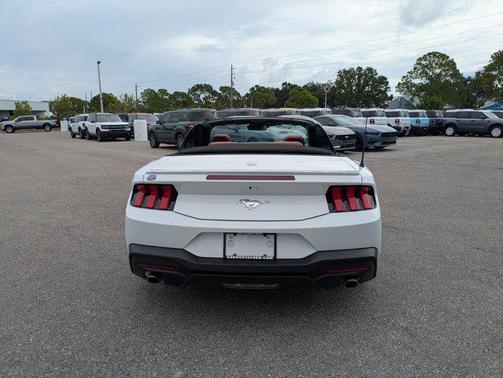 2025 Ford Mustang EcoBoost Premium