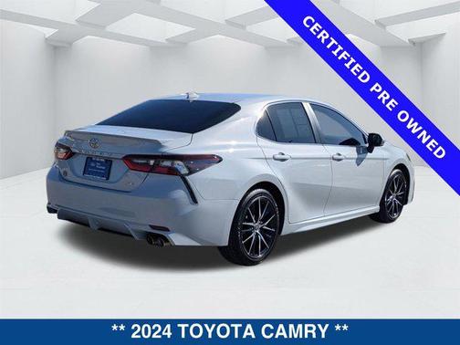 2024 Toyota Camry SE