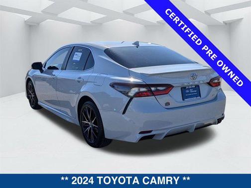 2024 Toyota Camry SE