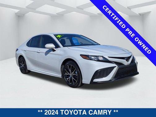 2024 Toyota Camry SE