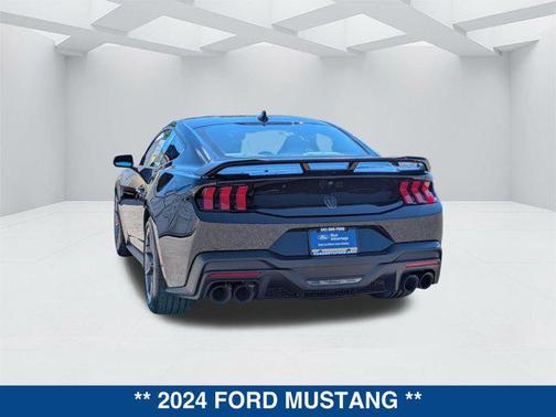 2024 Ford Mustang Dark Horse Fastback