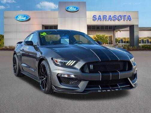 2017 Ford Shelby GT350 Base