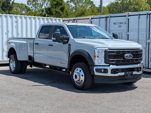 AVALANCHE 2026 Ford F-450 XL