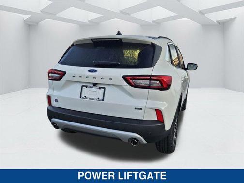 STAR WHITE METALLIC TRI-COAT 2026 Ford Escape PHEV Base