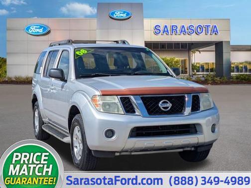 2008 Nissan Pathfinder S