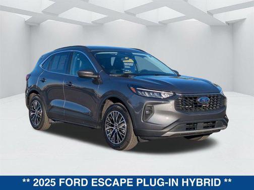 2025 Ford Escape PHEV Base