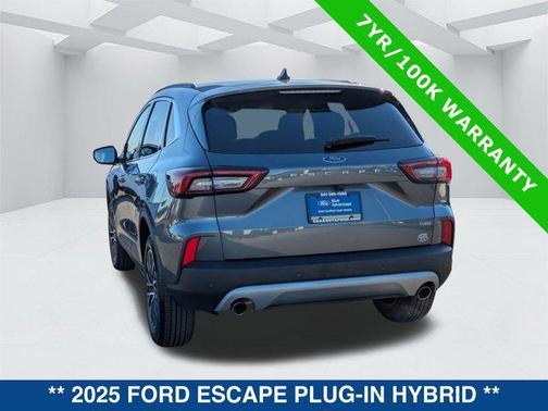 2025 Ford Escape PHEV Base
