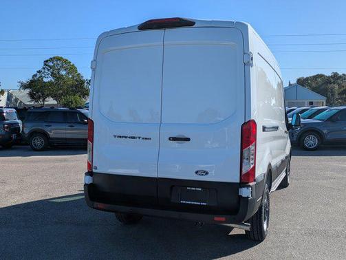 OXFORD WHITE 2026 Ford Transit-250 Base
