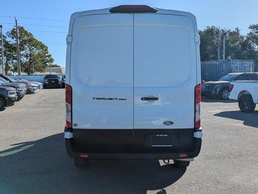 OXFORD WHITE 2026 Ford Transit-250 Base