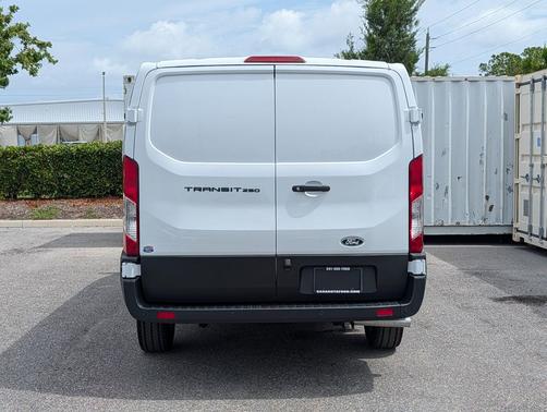 OXFORD WHITE 2026 Ford Transit-250 Base